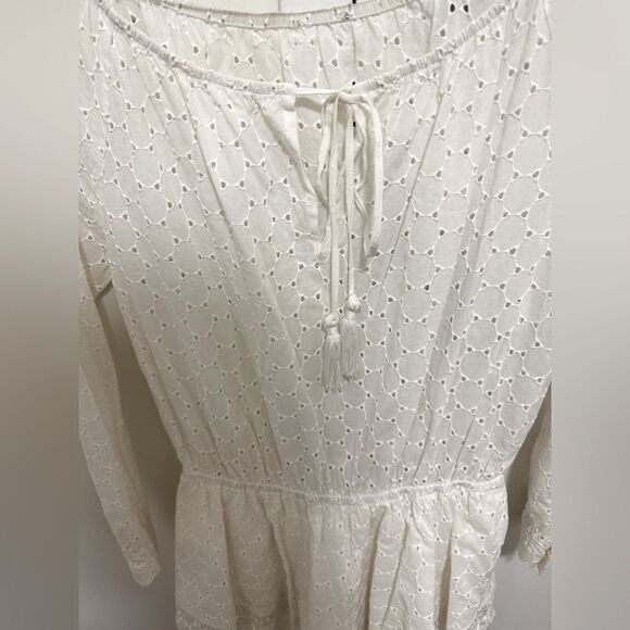 White Eyelet & Lace Long Sleeve Double Tiered Mini Dress. Size Medium. - Picture 3 of 9